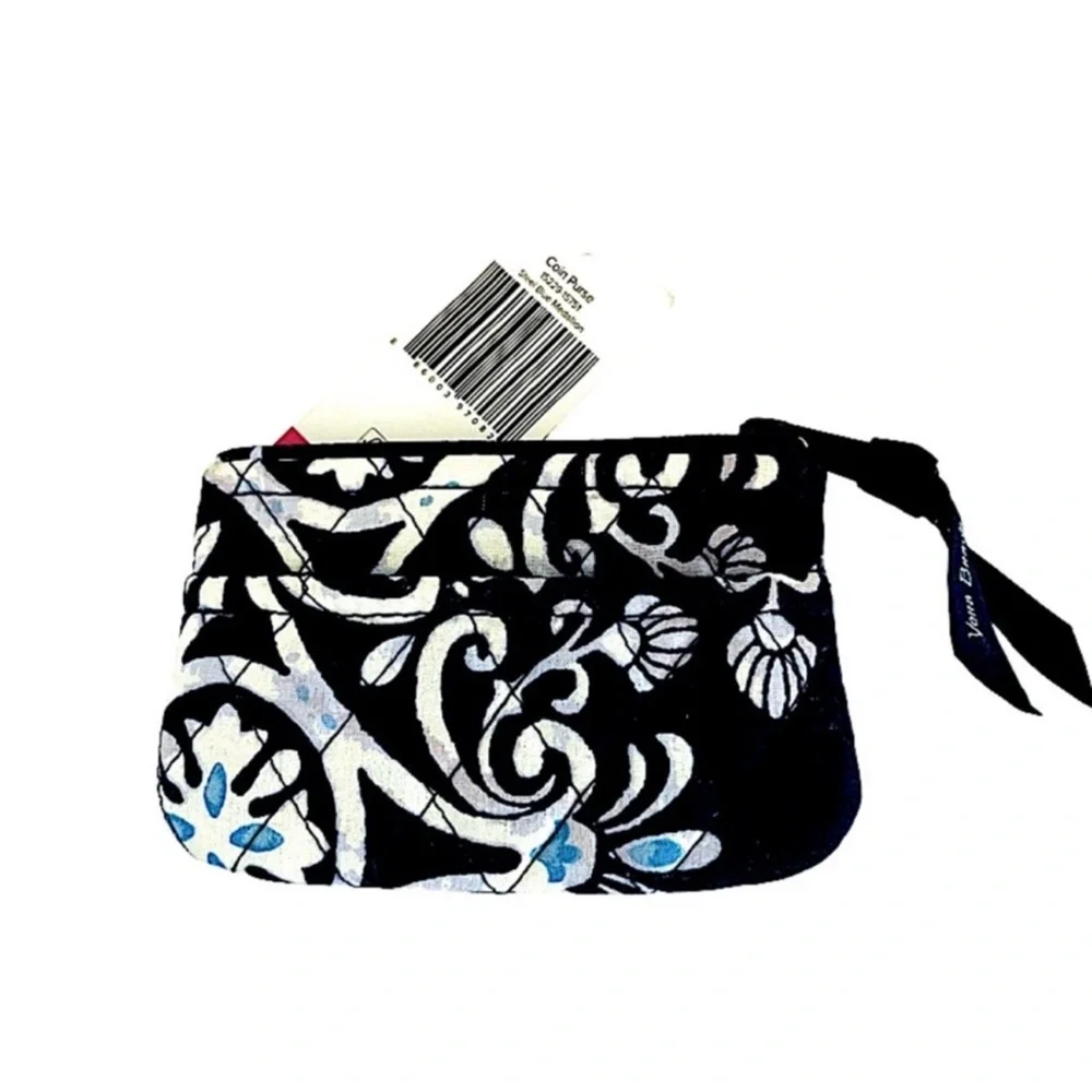 Vera Bradley Medallion Zippered Card Holder Pouch Change Purse Blue White